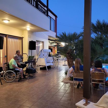 Eria Resort For People With Special Abilities 马莱迈 外观 照片